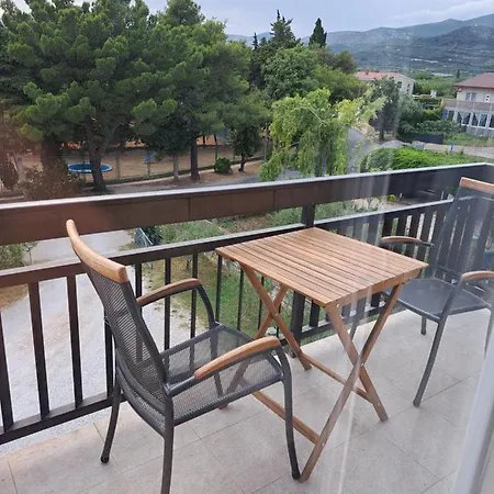 Apartments&room Babic Kastela