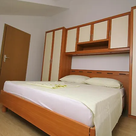 Apartments&room Babic