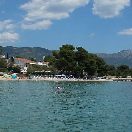 Apartments&room Babic 3* Kaštela