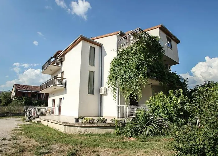 Apartments&room Babic